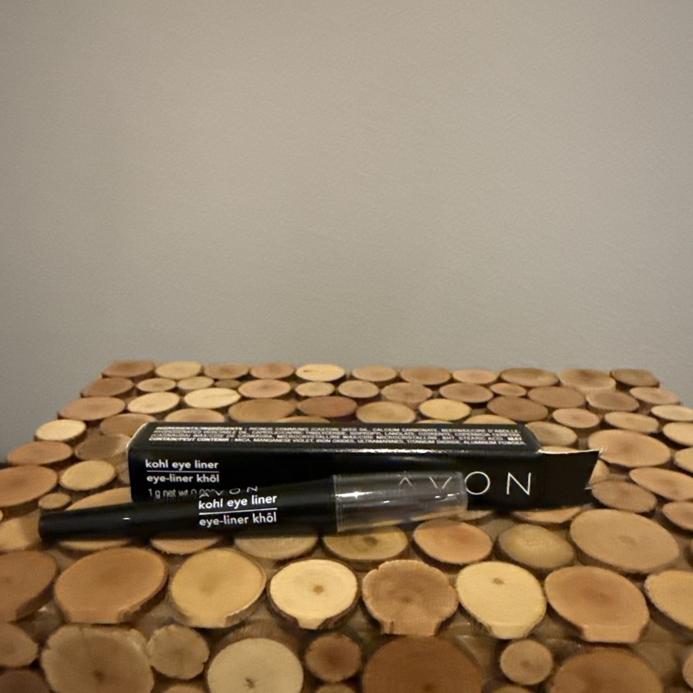 Avon PLUM Kohl Eyeliner DISCONTINUEDโ RARE NEW In Box
